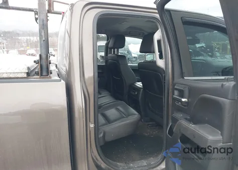 2015 GMC Sierra 1500 Slt z USA, uszkodzony, nr VIN 1GTV2VEC5FZ400219